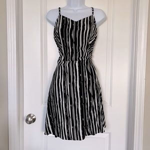 Black and white summer dress